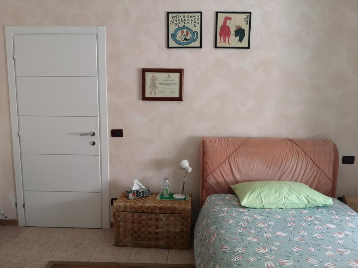 Stanza Il Melo In Fiore Ferrara Kültér fotó
